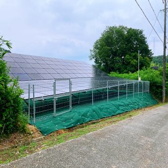 Système de montage solaire au sol à Gifu au Japon