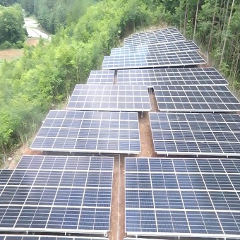 Système de montage au sol solaire en acier 570KW